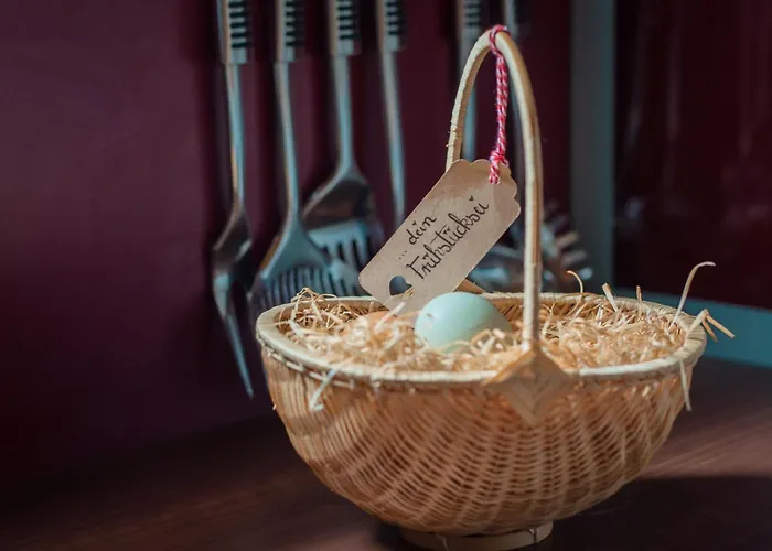 Naradhube Wolte Apriach